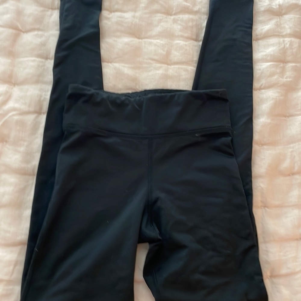 under armor black leggings size 4